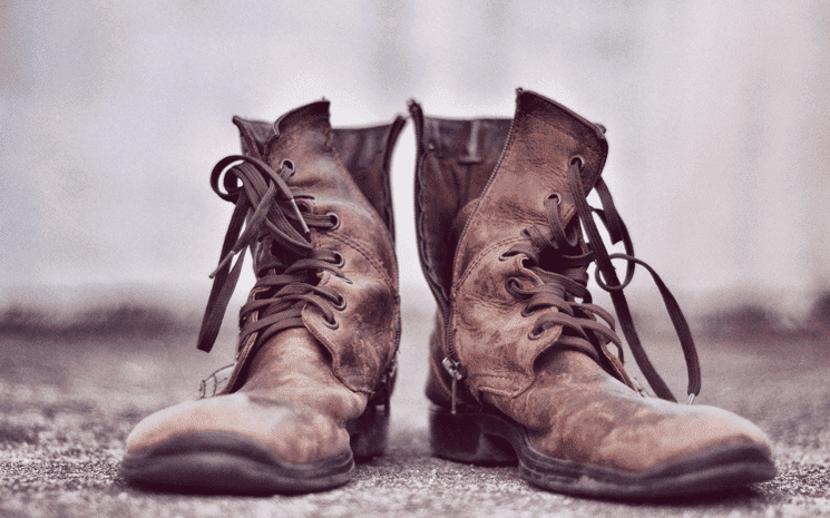 O que é bootstrapping e quais vantagens oferece?