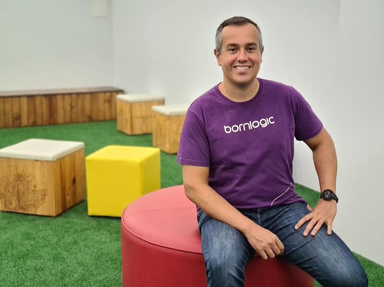 Como a Via impulsionou as vendas no e-commerce através do Whatsapp