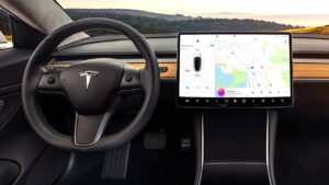 Tesla assina acordo bilionário com Samsung por chips de IA